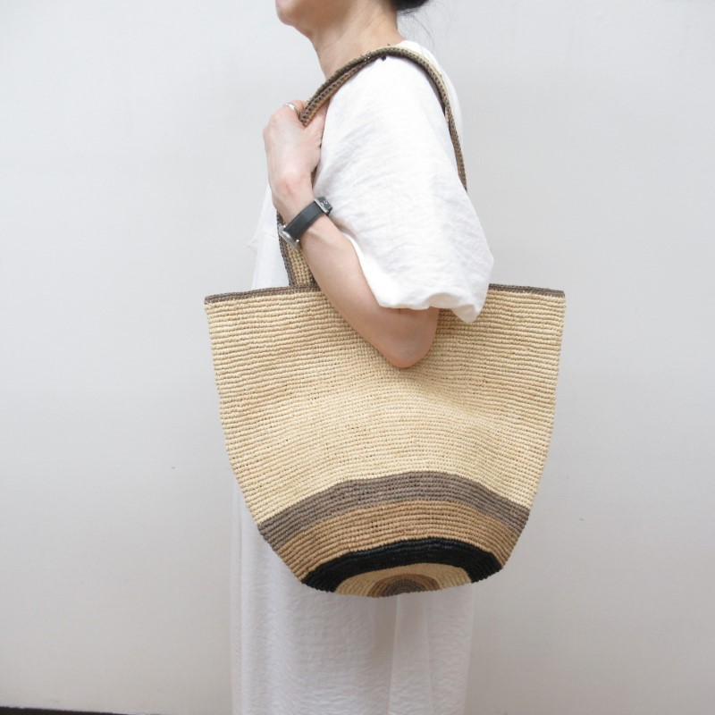 SOVANI   マダガスカル製カゴバック　NT×TAUPE